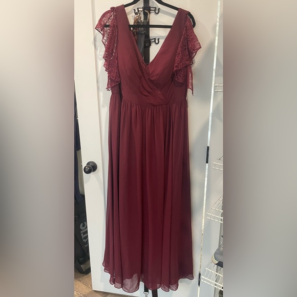 Azazie wine colored bridesmaid’s gown - Picture 1 of 3